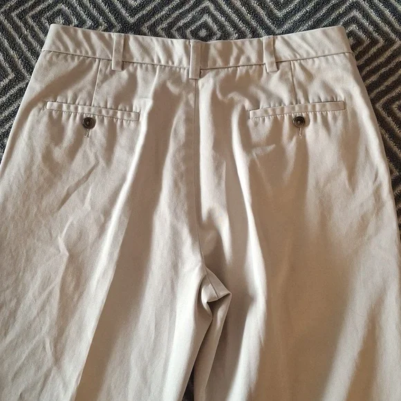 Haggar Men’s 100% Cotton Classic Chino Pants - 34W x 30L - Khaki - Picture 7 of 7